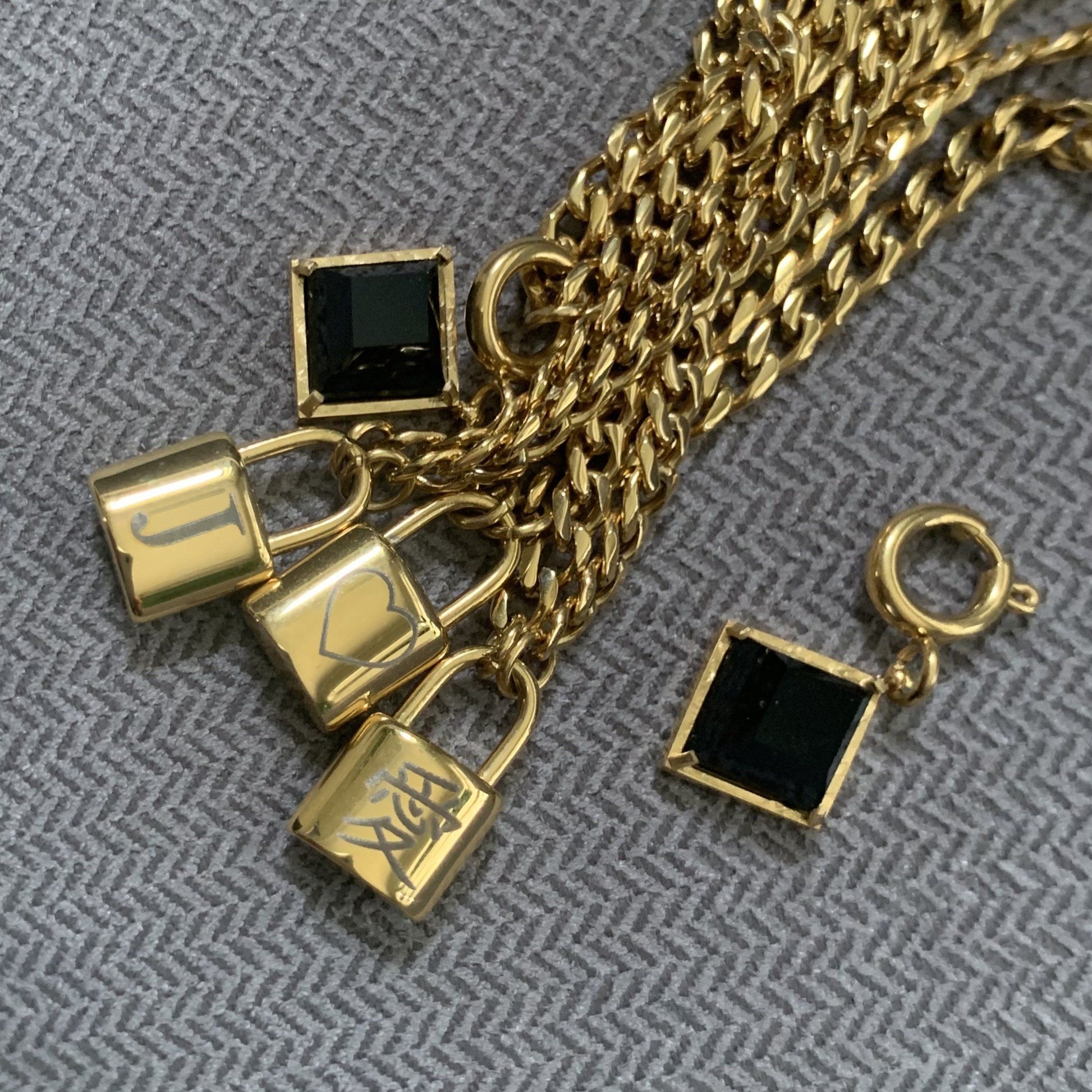 LOUIS VUITTON Metal Onyx Crystal Padlock And Key Pendant Necklace